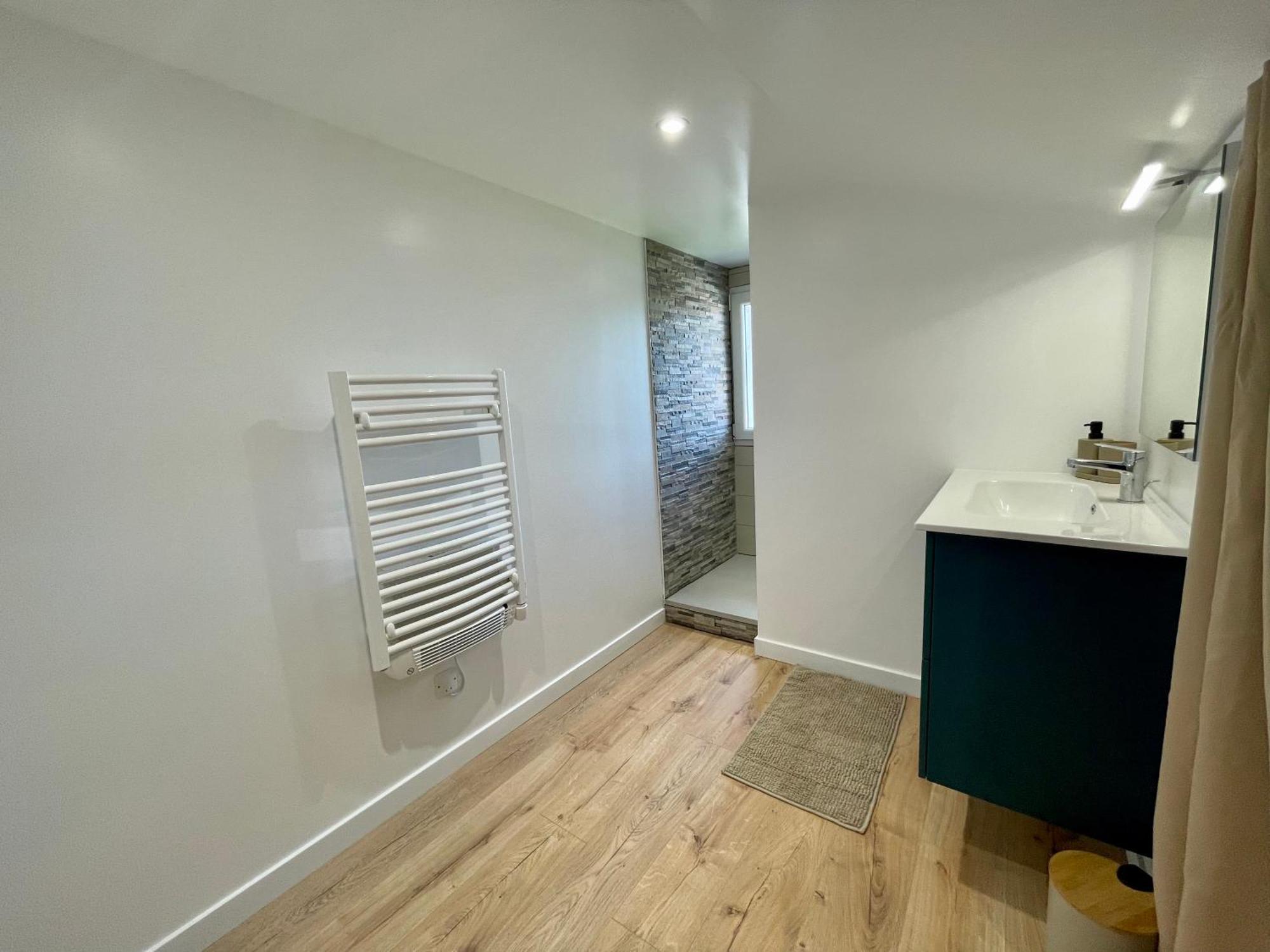 Studio A Saint-Palais Avec Parking. Экстерьер фото