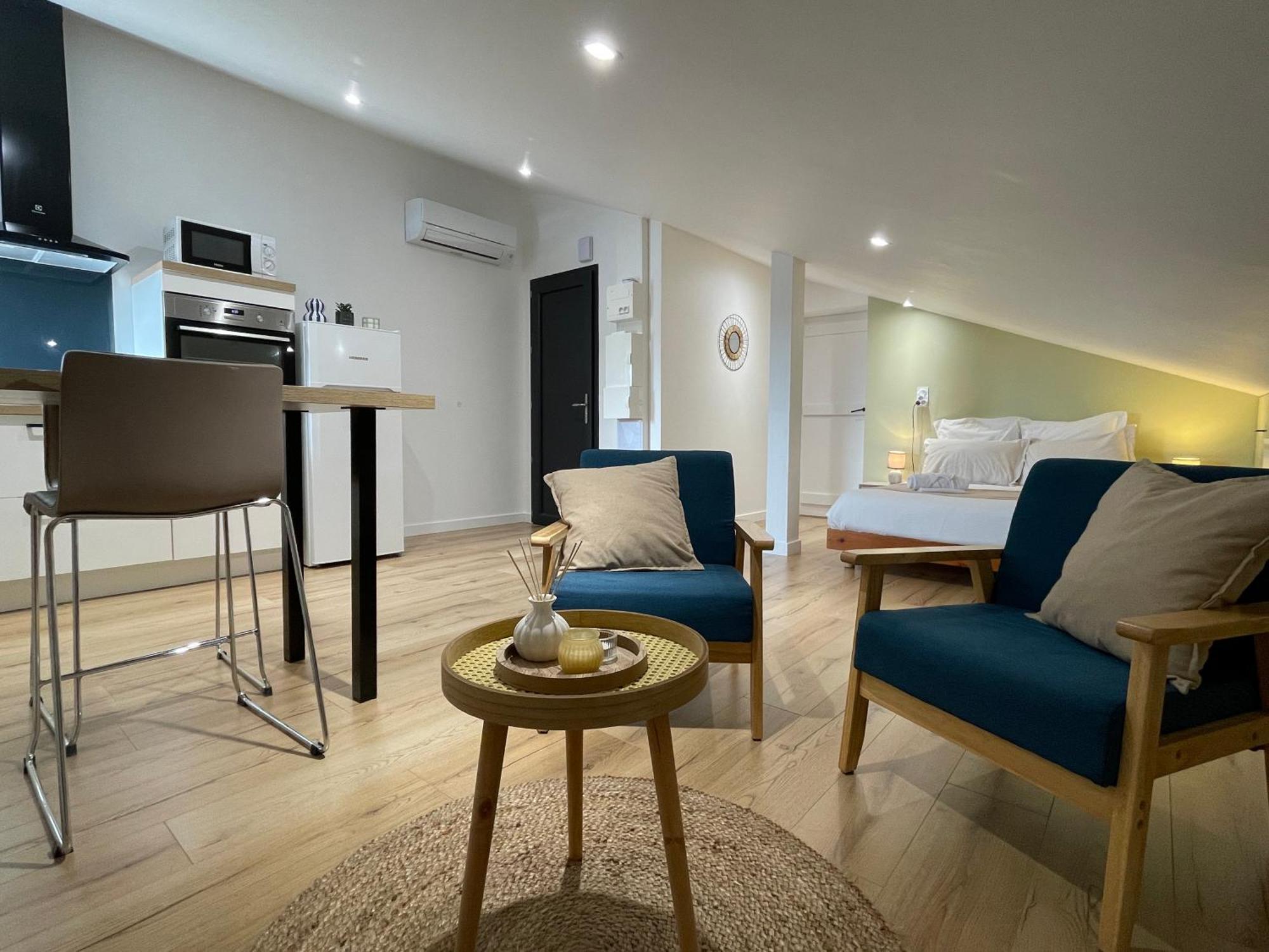Studio A Saint-Palais Avec Parking. Экстерьер фото